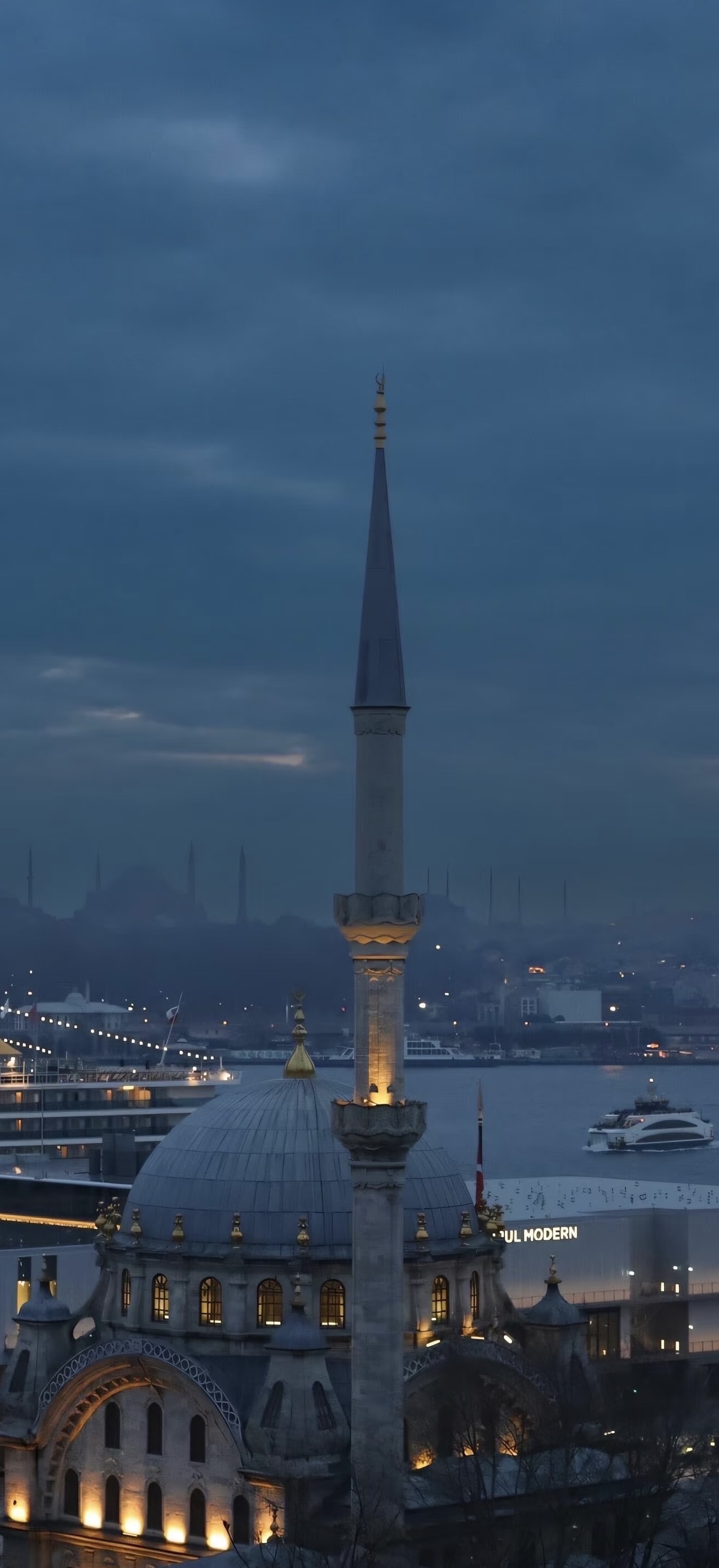 Best fall wallpaper 2025 with vintage aesthetic