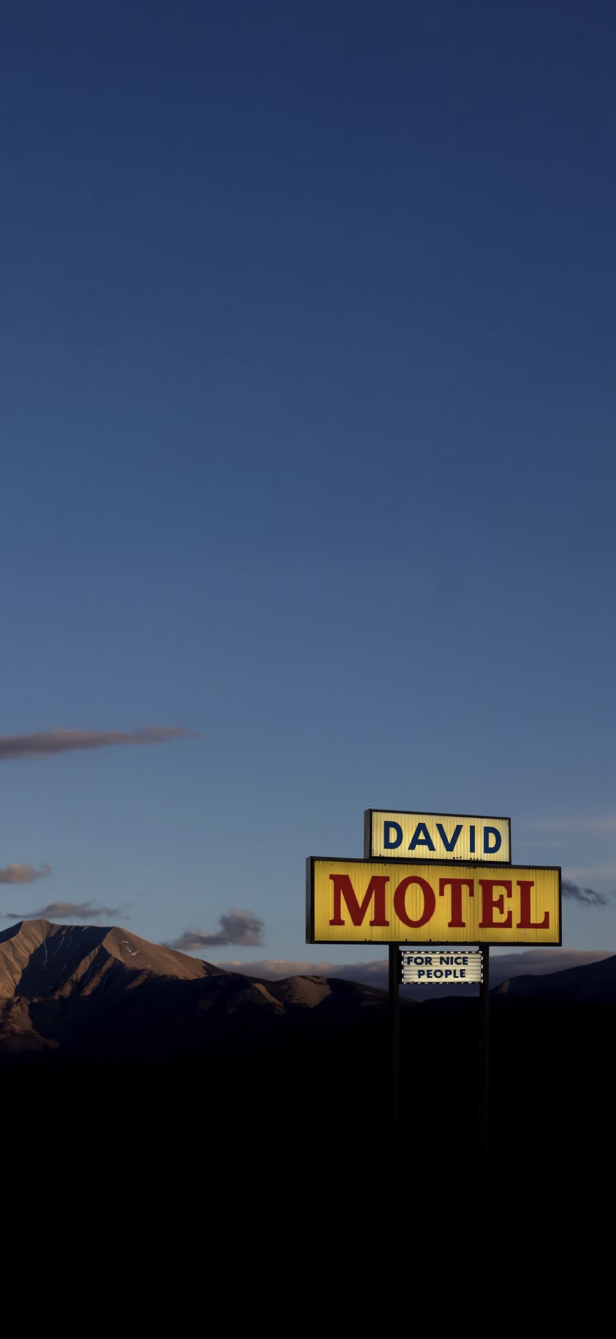 Minimal autumn wallpaper with clean composition